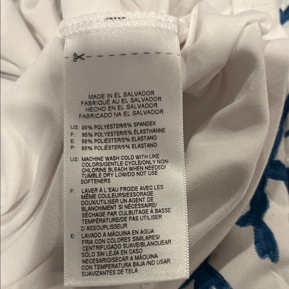 DSG White Sleeveless Tee - Picture 6 of 6